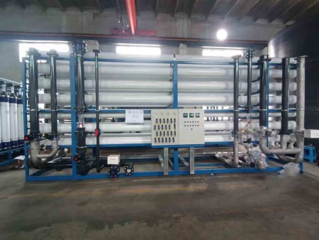 140T反滲透設備+40T反滲透設備+加藥設備+清洗設備